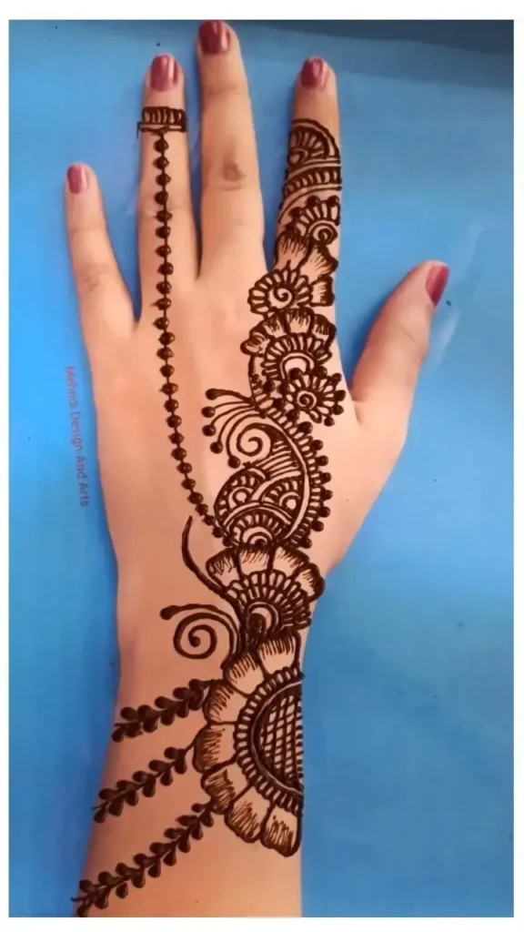 aashan Mehndi Design