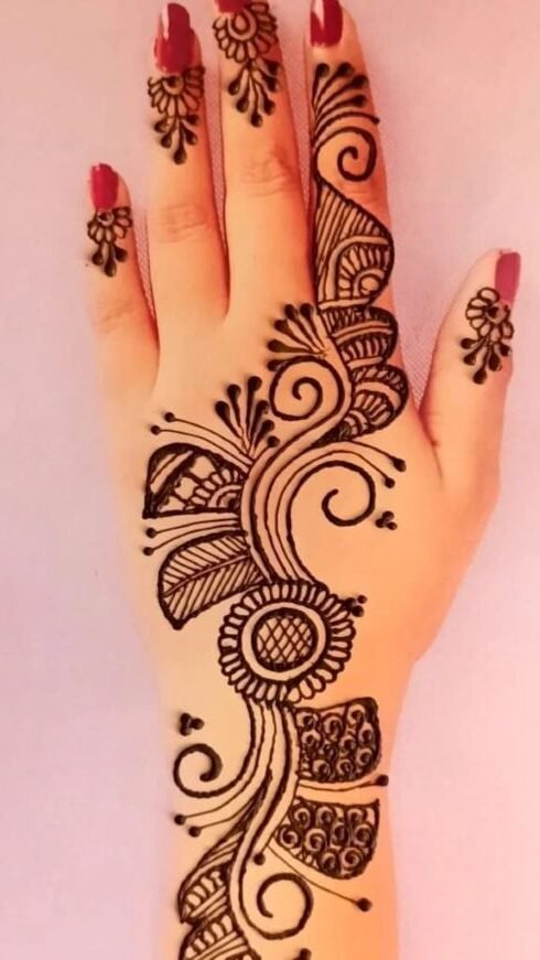Simple Floral Mehndi Designs for Beginners